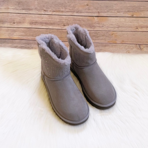 UGG Women’s Classic UGG Gem Mini Soft Amethyst Suede Boots - Picture 7 of 9